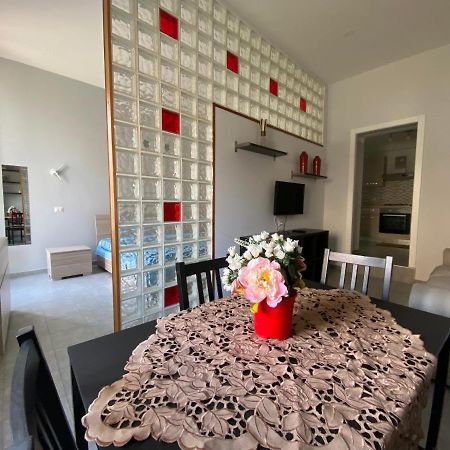 B&B Historic Center Apartments ナポリ エクステリア 写真